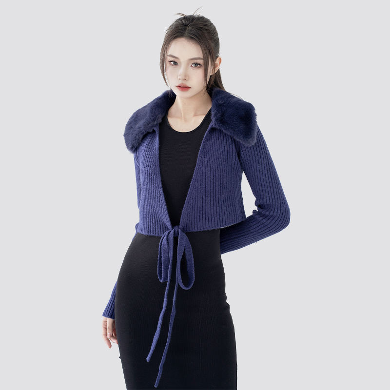 How to Style a Fur Lapel Lace-Up Cardigan for Winter Outfits