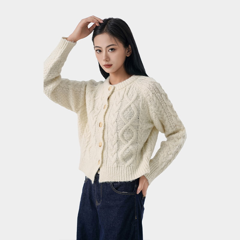 Quomodo cardigans subtemine potest varias outfits seu genera corporis complere?